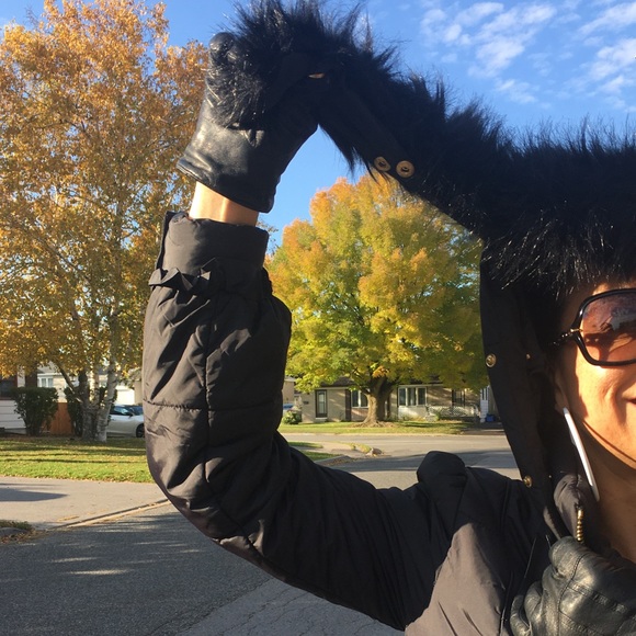 Black faux Fur Hood Clenched Waist Jacket - Picture 5 of 8